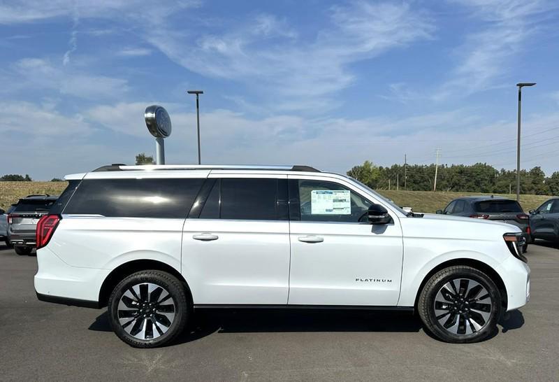 new 2025 Ford Expedition Max car, priced at $81,234