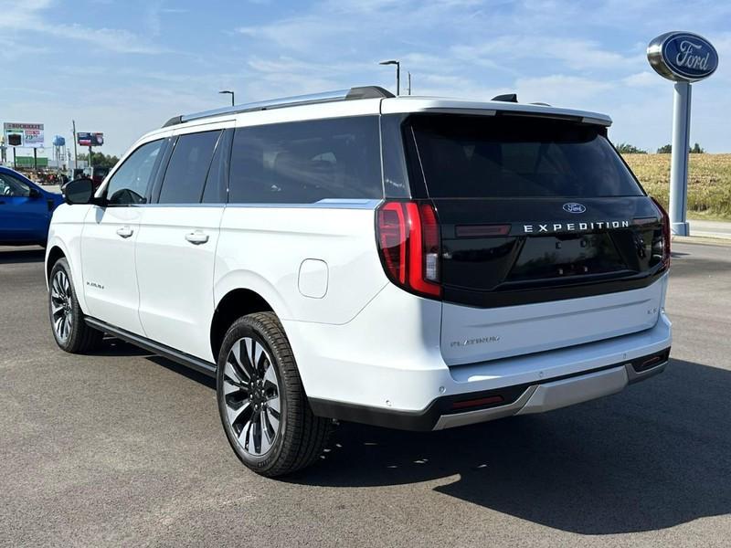 new 2025 Ford Expedition Max car, priced at $81,234