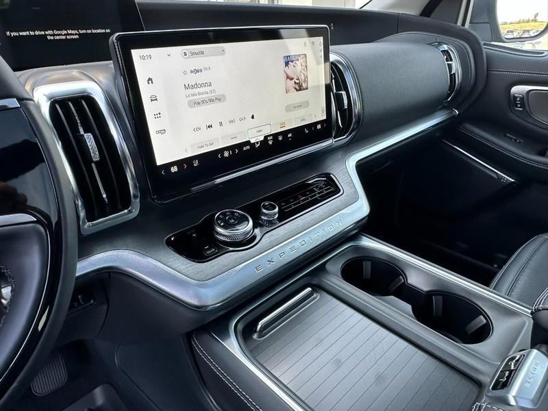 new 2025 Ford Expedition Max car, priced at $81,234