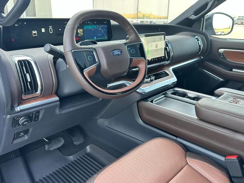 new 2025 Ford Expedition Max car, priced at $88,385