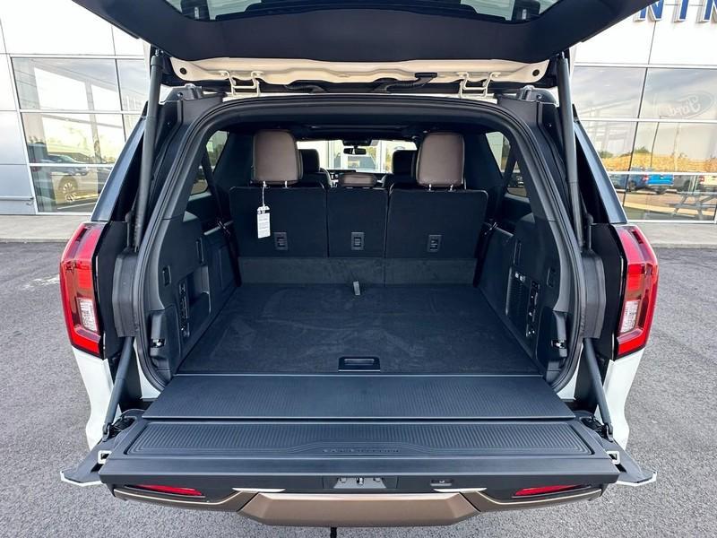 new 2025 Ford Expedition Max car, priced at $88,385