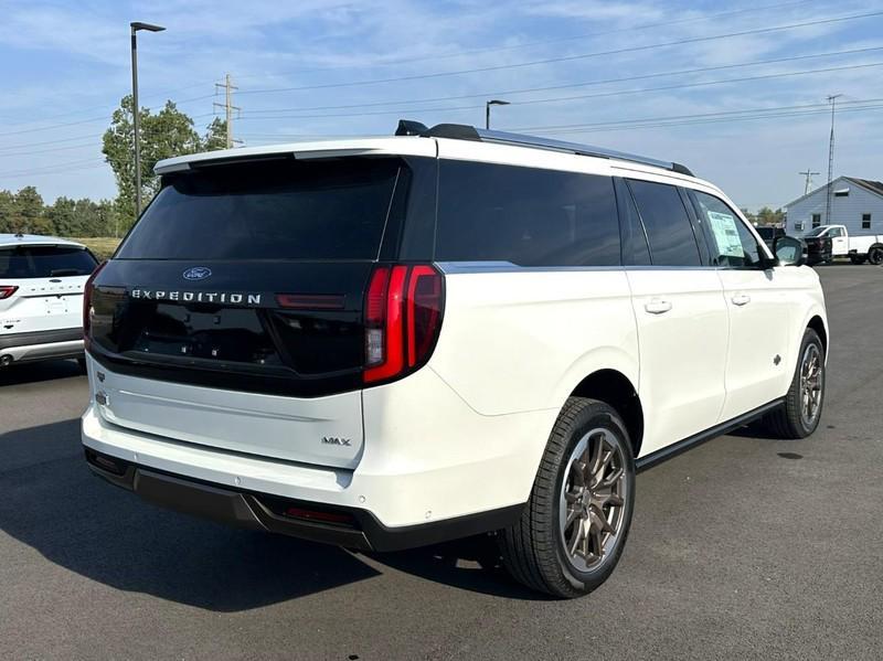 new 2025 Ford Expedition Max car, priced at $88,385