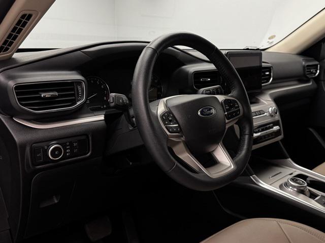used 2023 Ford Explorer car, priced at $31,900