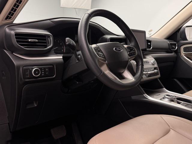 used 2023 Ford Explorer car, priced at $31,900