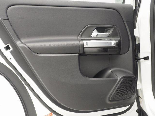 used 2021 Mercedes-Benz GLB 250 car, priced at $29,500