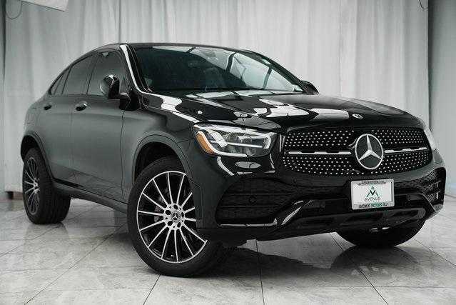 used 2020 Mercedes-Benz GLC 300 car, priced at $35,300