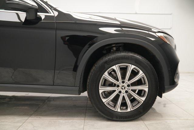 used 2024 Mercedes-Benz GLC 300 car, priced at $41,900