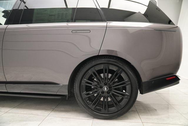 used 2022 Land Rover Range Rover car, priced at $79,900