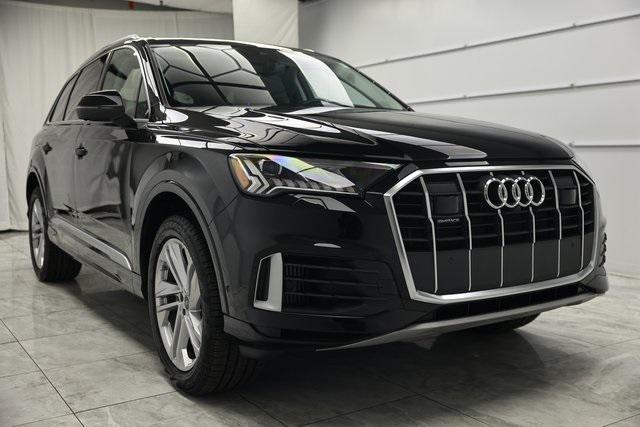 used 2024 Audi Q7 car, priced at $57,900