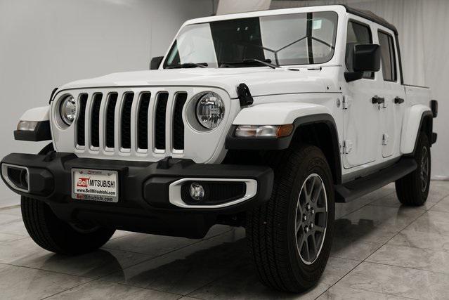 used 2022 Jeep Gladiator car, priced at $37,600