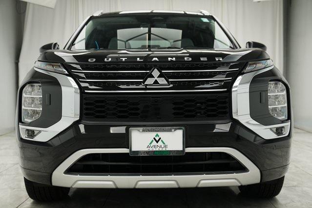 used 2025 Mitsubishi Outlander PHEV car, priced at $39,700