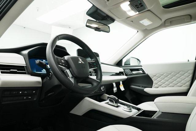 used 2025 Mitsubishi Outlander PHEV car, priced at $39,700