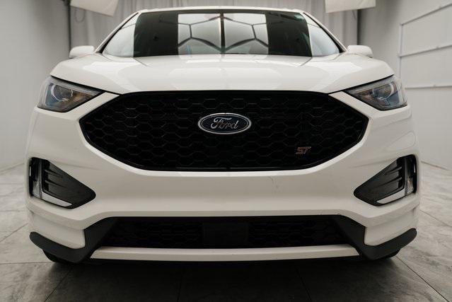 used 2022 Ford Edge car, priced at $33,400