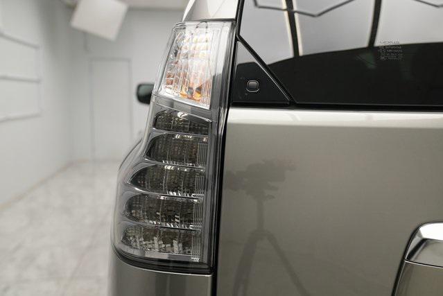 used 2023 Lexus GX 460 car, priced at $53,900