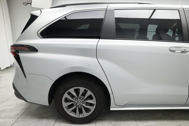 used 2023 Toyota Sienna car, priced at $43,900