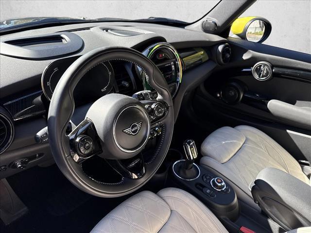 used 2021 MINI Hardtop car, priced at $18,498