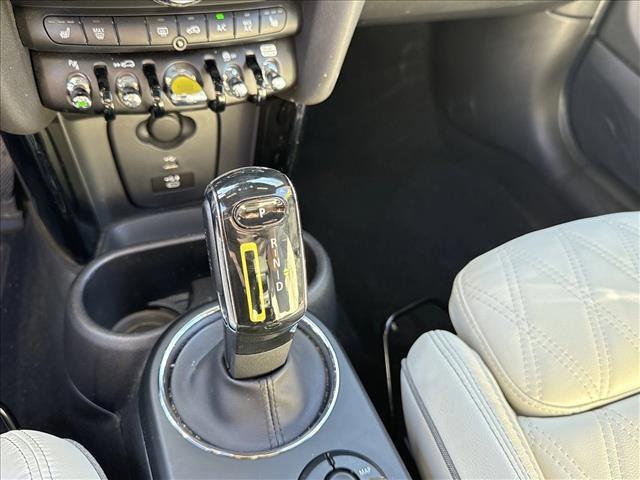 used 2021 MINI Hardtop car, priced at $18,498