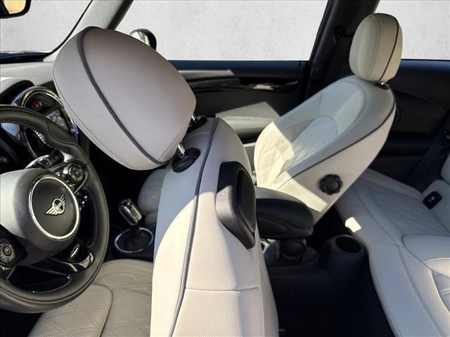 used 2021 MINI Hardtop car, priced at $18,498