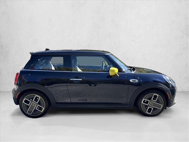 used 2021 MINI Hardtop car, priced at $18,498