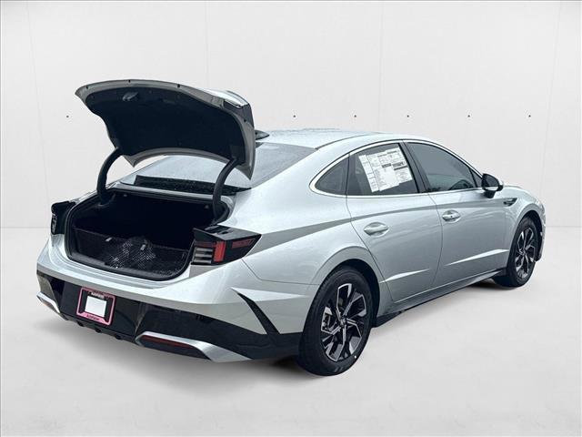 new 2025 Hyundai Sonata car, priced at $26,999