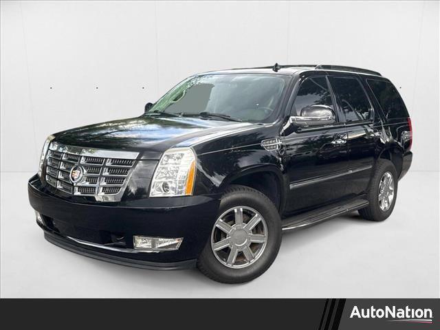 used 2014 Cadillac Escalade car, priced at $15,989
