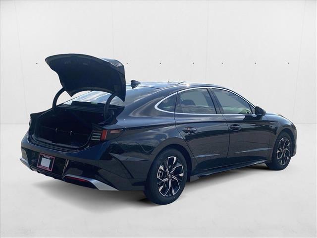 new 2025 Hyundai Sonata car, priced at $27,599