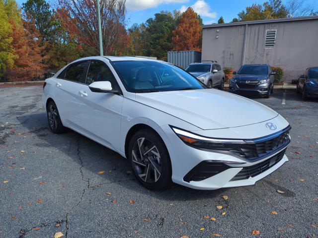 new 2025 Hyundai Elantra car, priced at $31,525