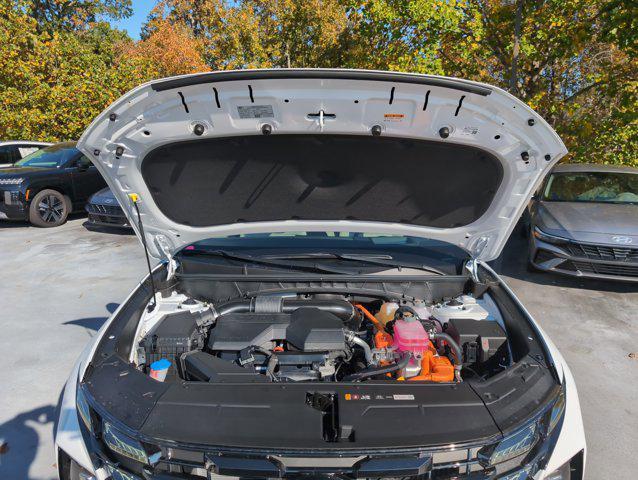 new 2026 Hyundai TUCSON Hybrid car, priced at $44,980
