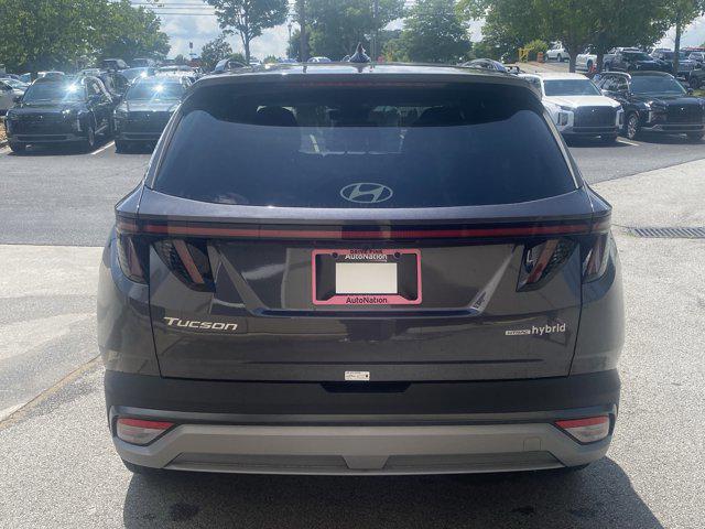 new 2025 Hyundai TUCSON Hybrid car, priced at $37,713