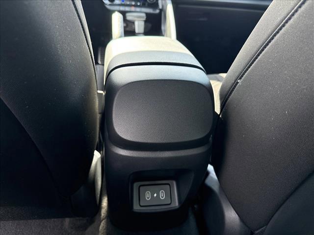 new 2025 Hyundai Elantra car, priced at $23,398