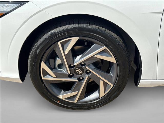 new 2025 Hyundai Elantra car, priced at $23,398