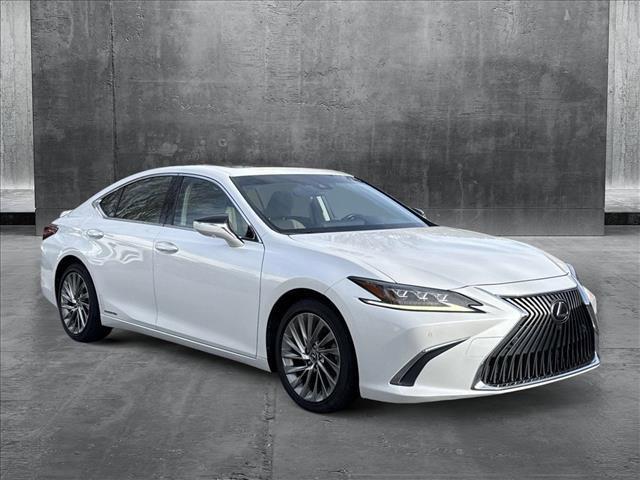 used 2019 Lexus ES 300h car, priced at $27,997