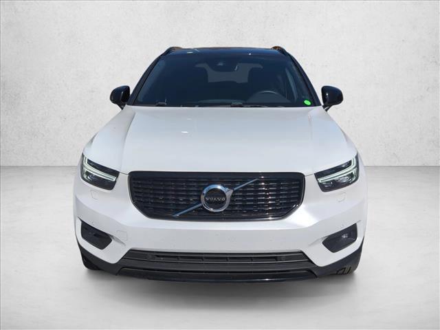 used 2022 Volvo XC40 car, priced at $27,989