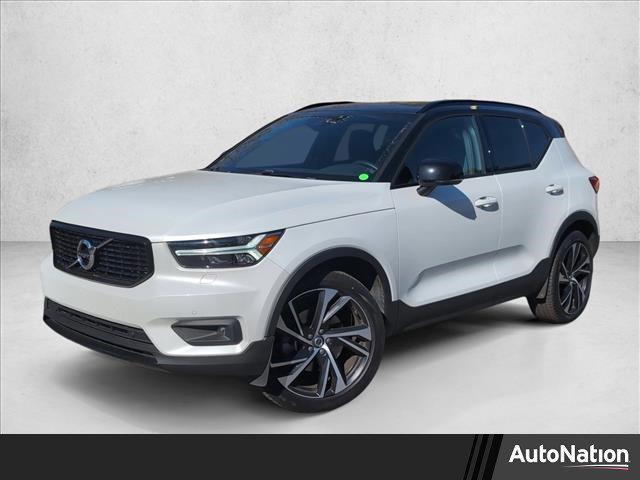 used 2022 Volvo XC40 car, priced at $27,989