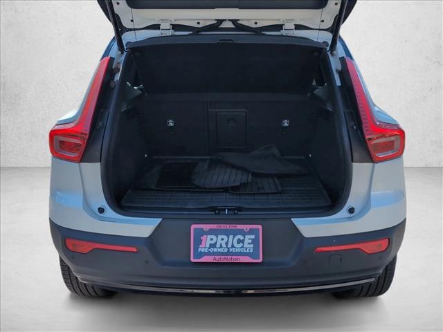 used 2022 Volvo XC40 car, priced at $27,989