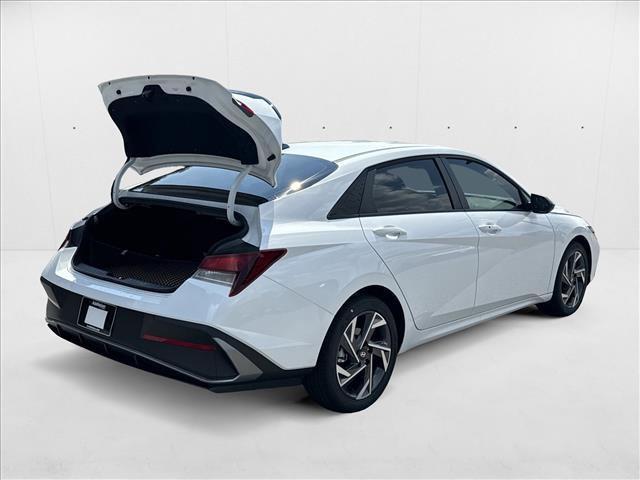 new 2025 Hyundai Elantra car, priced at $23,298