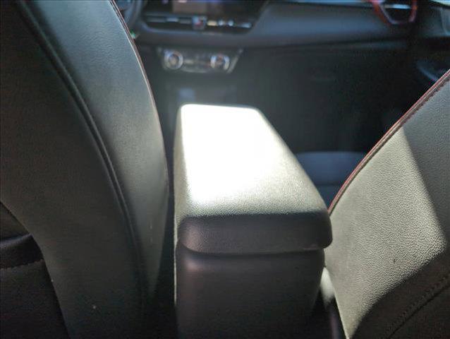 used 2025 Chevrolet TrailBlazer car, priced at $27,898