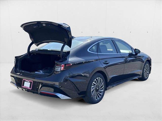 new 2025 Hyundai Sonata Hybrid car, priced at $38,789