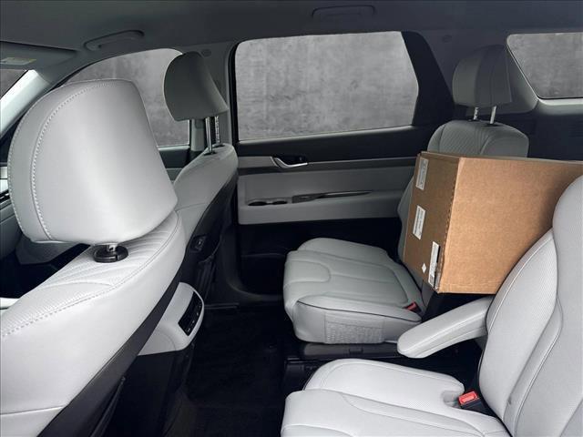 new 2025 Hyundai Palisade car, priced at $41,001