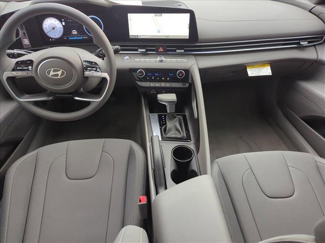 new 2024 Hyundai Elantra car, priced at $23,123