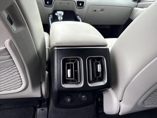 used 2022 Kia Sorento car, priced at $23,989