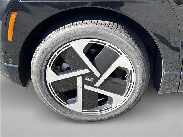 new 2026 Hyundai IONIQ 9 car, priced at $72,718