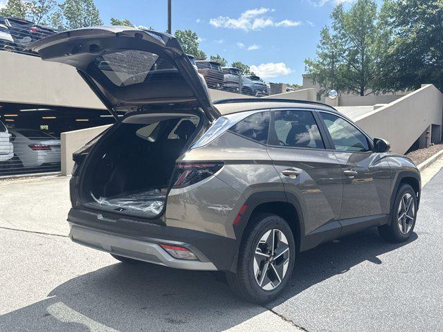 new 2025 Hyundai TUCSON Hybrid car, priced at $38,485