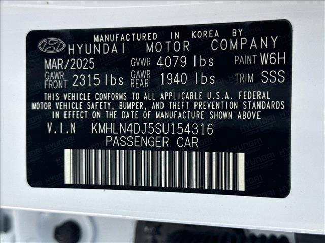 new 2025 Hyundai Elantra car, priced at $31,449