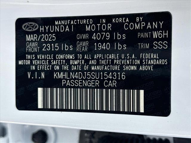 new 2025 Hyundai ELANTRA HEV car, priced at $29,299