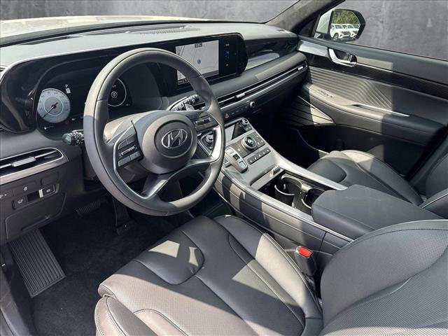 used 2025 Hyundai Palisade car, priced at $45,989
