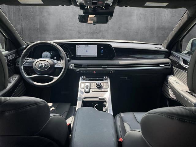 used 2025 Hyundai Palisade car, priced at $45,989