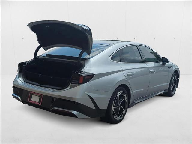 new 2025 Hyundai Sonata car, priced at $29,999