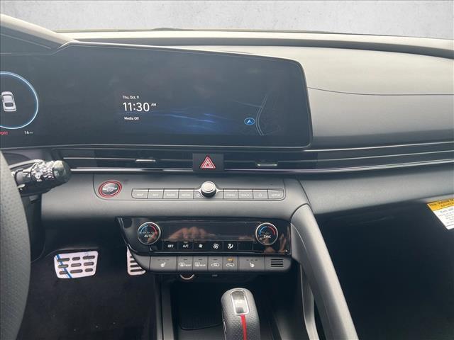 new 2025 Hyundai Elantra car, priced at $28,699