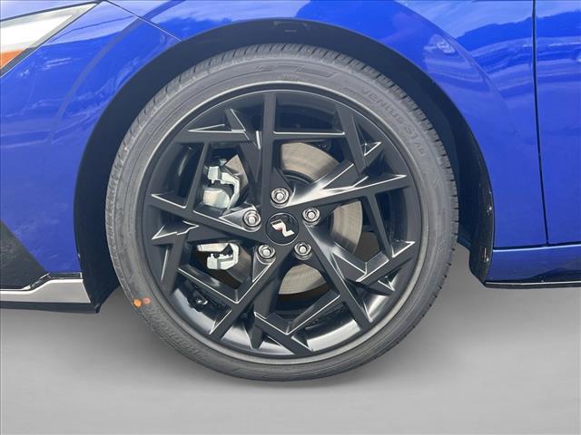 new 2025 Hyundai Elantra car, priced at $28,699